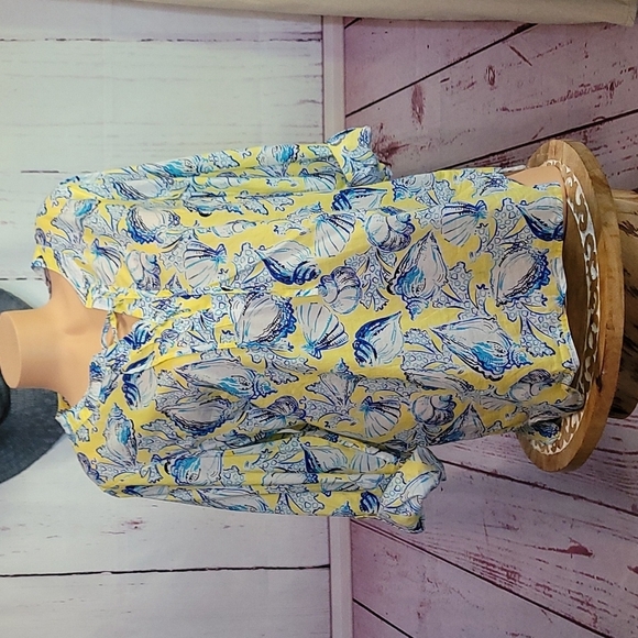 Talbots Yellow w/Blue Sea Shells Tunic Style Blouse. Size Lp 100% Cotton V-neck - Picture 6 of 17